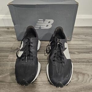 New Balance Womens 327 Black Sneakers